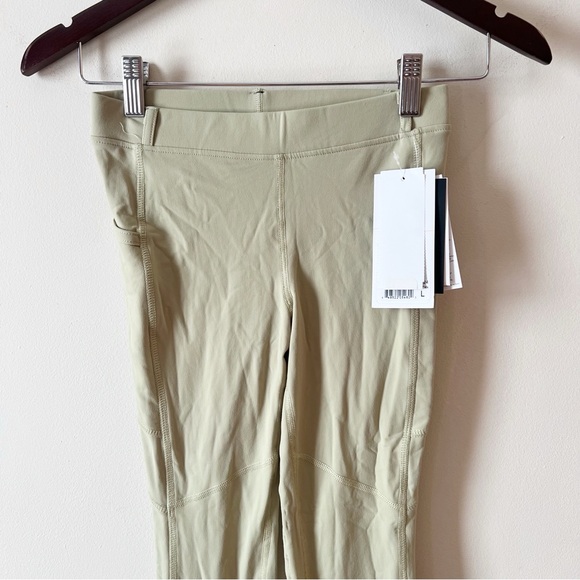 Kerrits Kids Ice Fil Full Seat Tech Tight Size Large NEW UPF 50+ - Picture 2 of 10